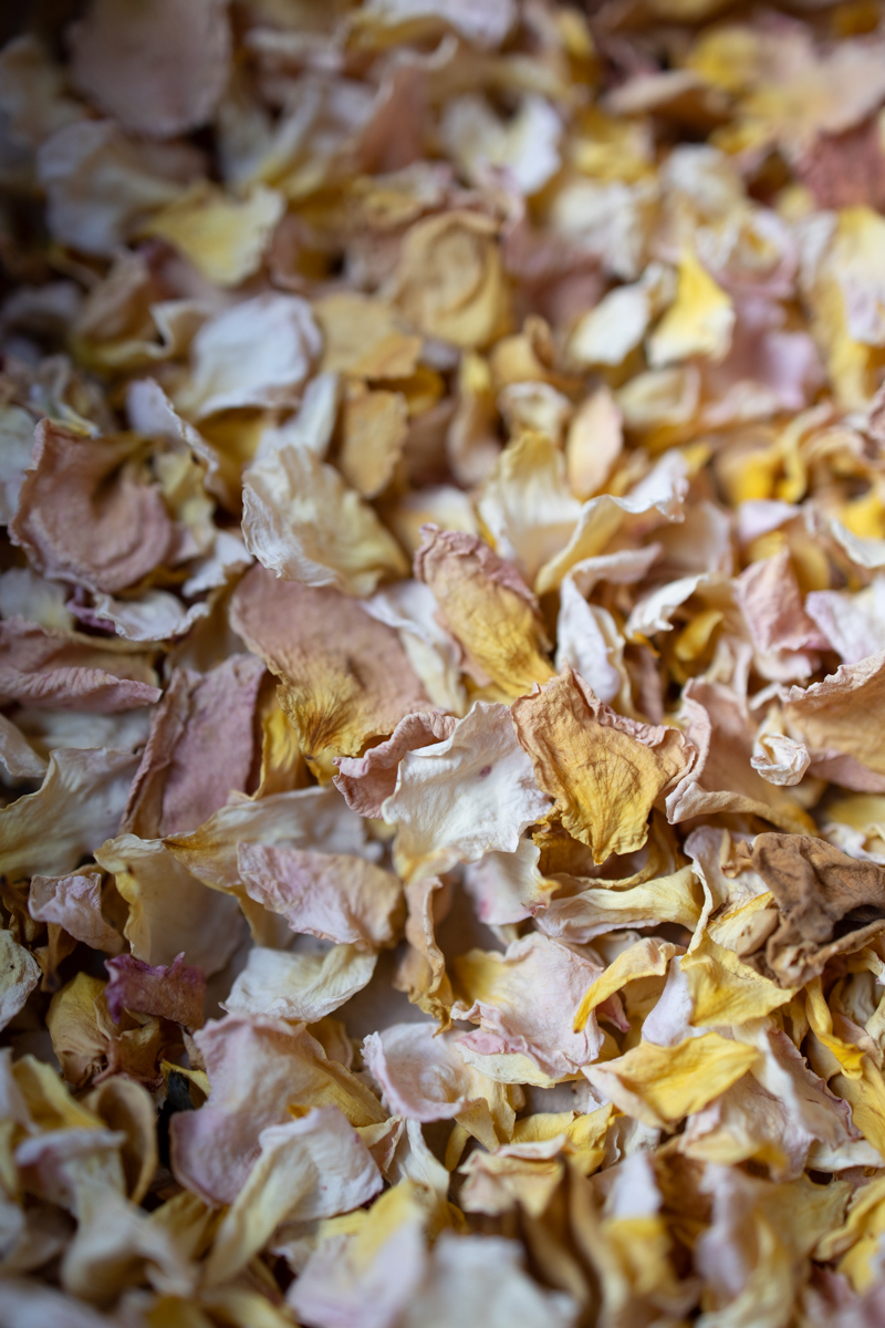 Petali di fiori essiccati – Rosa e Giallo